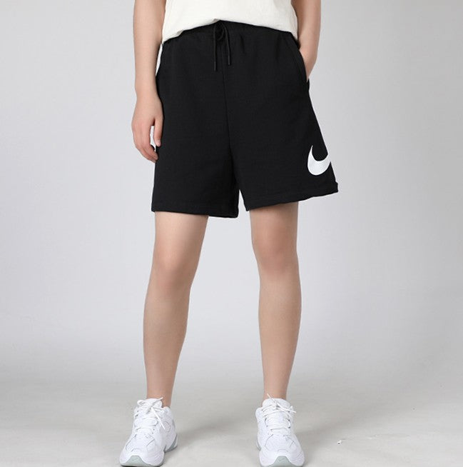 NIKE black and white hook casual shorts girls shorts hot pants