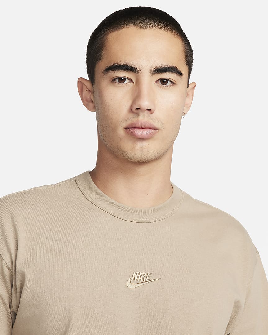 Nike Sportswear Premium Essentials Men's T-Shirt