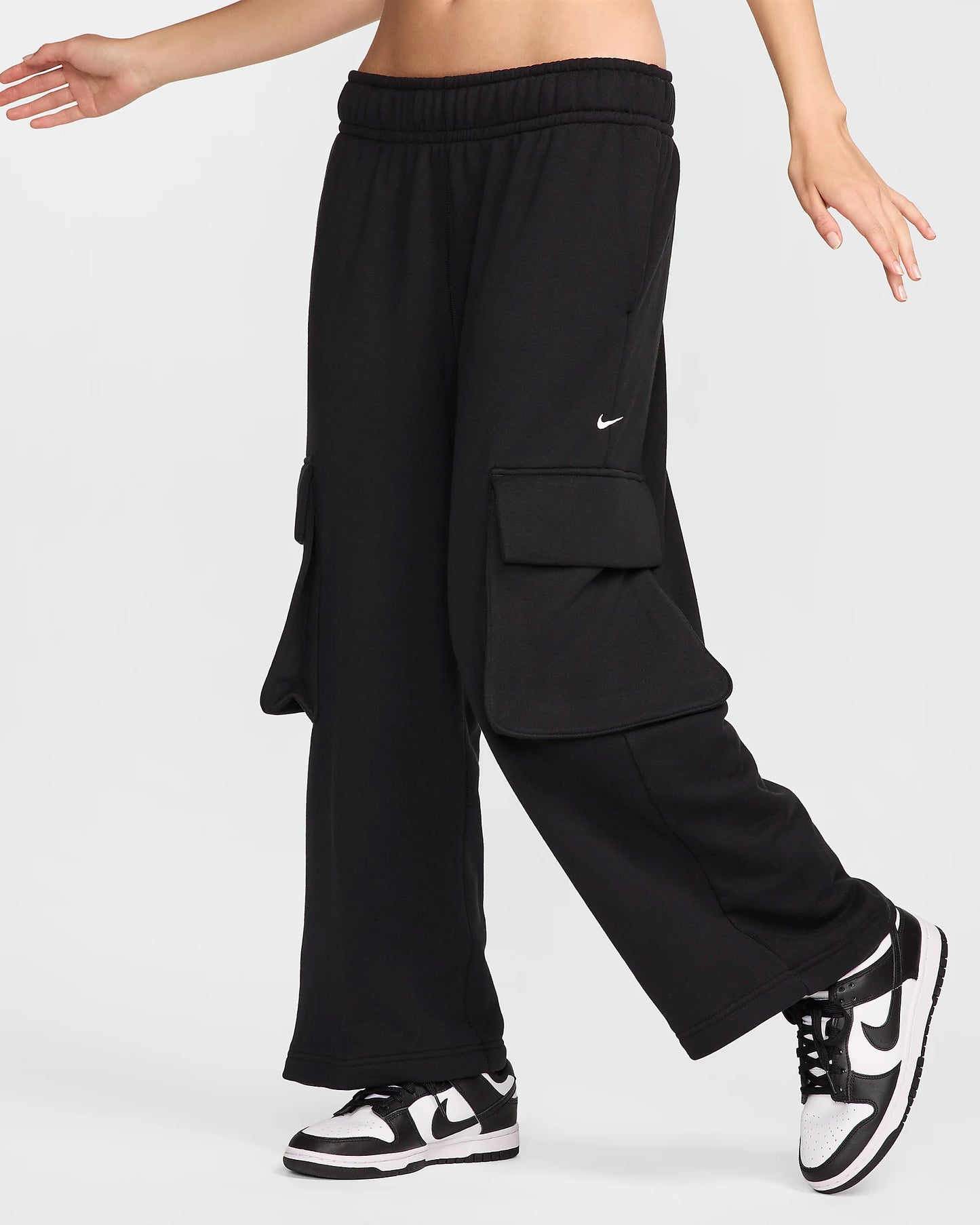 Nike Sportswear Women's Low-Rise Oversized Open-Hem French Terry Trousers