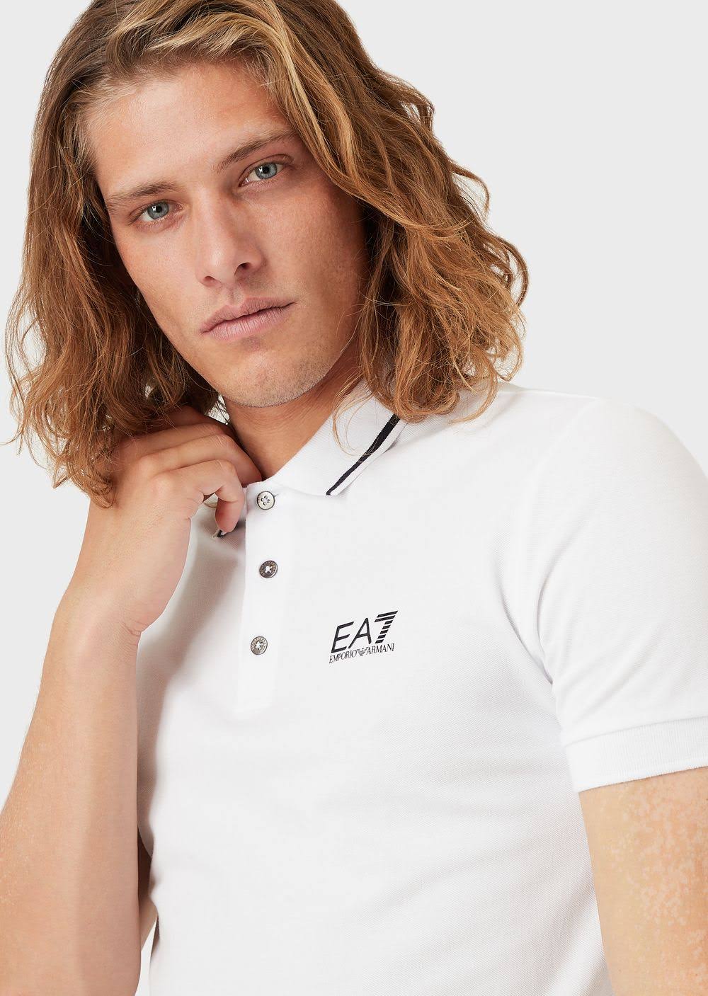 EA7 Emporio Armani
logo-print polo shirt