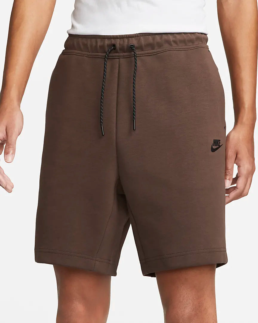 NIKE TECH SHORTS BAROQUE BROWN MEN