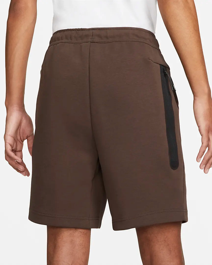 NIKE TECH SHORTS BAROQUE BROWN MEN