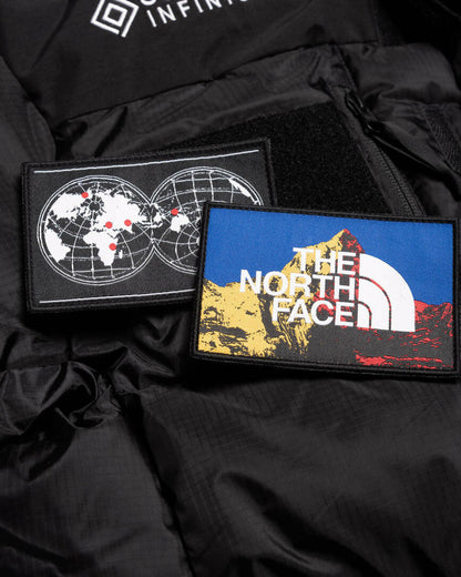 The North Face "7 Summits" Gore-Tex® Himalayan Men's Parka
THE NORTH FACE
T93MJBJK3