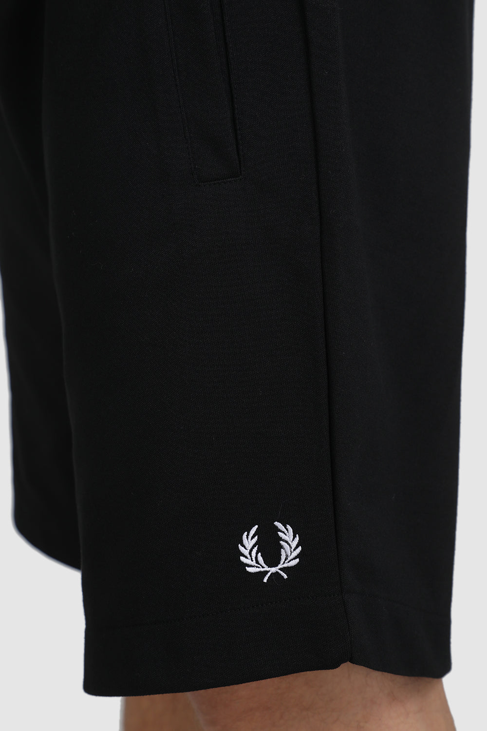 Fred Perry logo-embroidered drawstring shorts