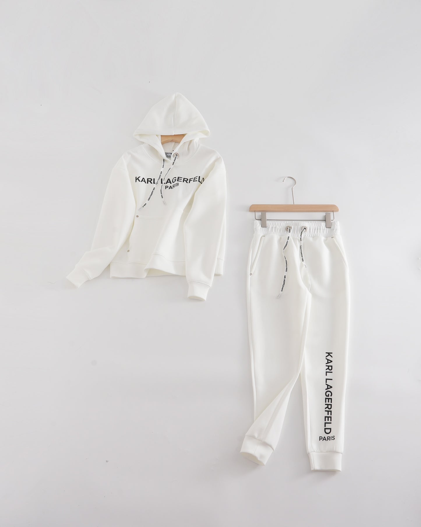 KARL LAGERFELD Paris White Hoodie With Jogger Set