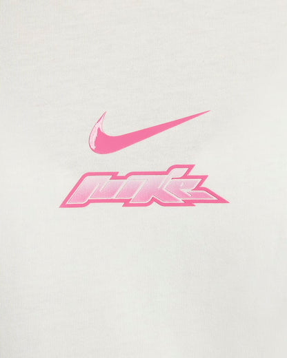 Nike Sportswear Essential
Women's T-Shirt