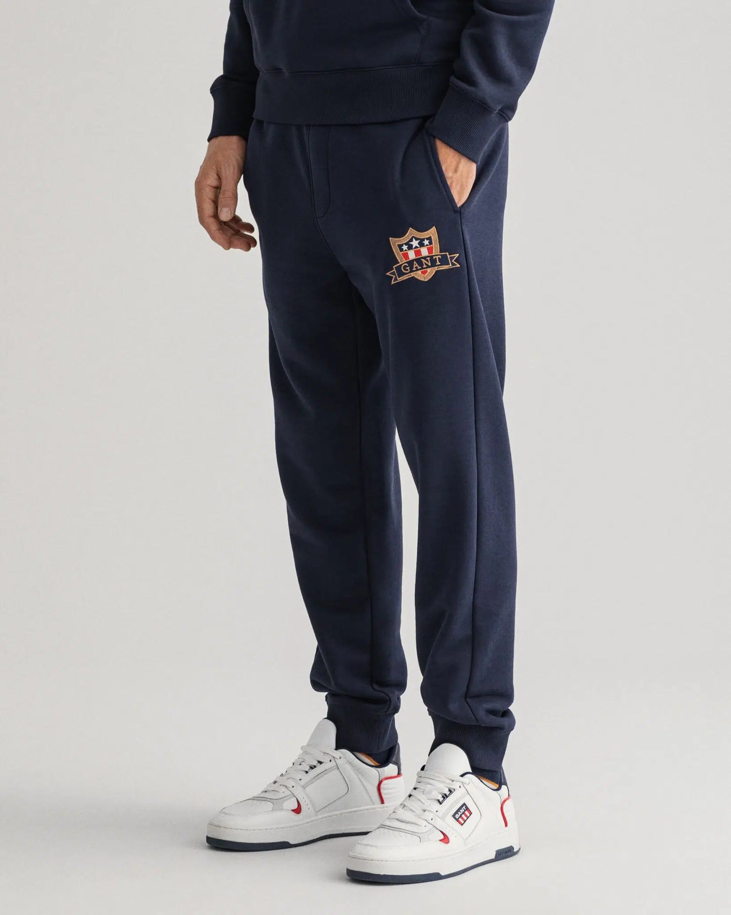 Gant Banner Shield Sweat Pants Evening Blue