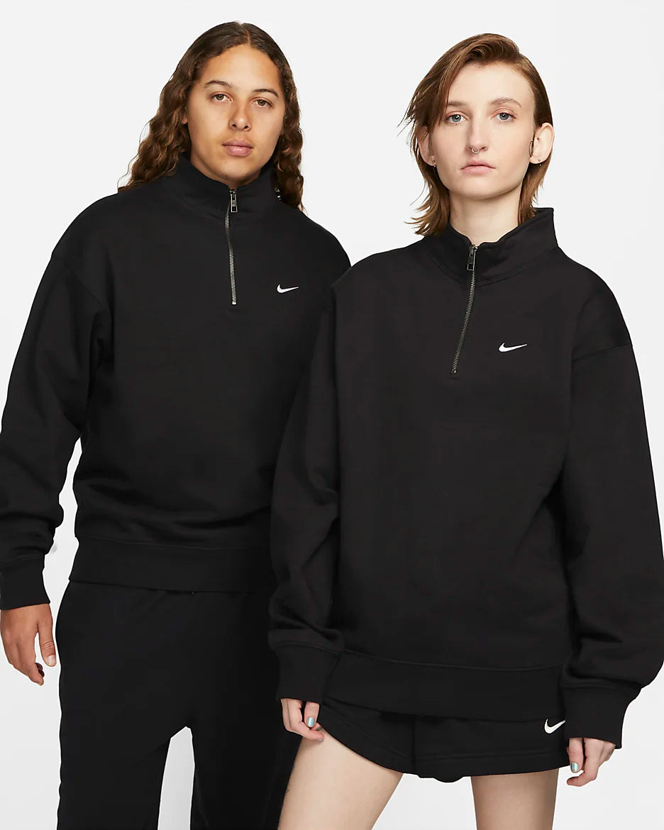 Nike Solo Swoosh
Men's 1/4-Zip Top