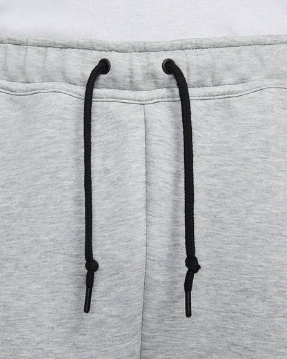 Nike Tech
Men's Fleece Open-Hem Trousers