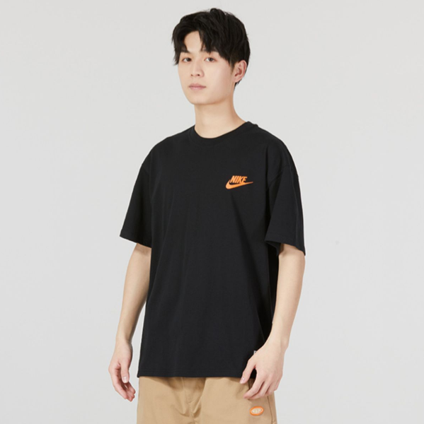 Nike Sportswear Men's T-Shirt