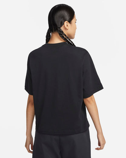 Nike Sportswear Women's loose T-shirt