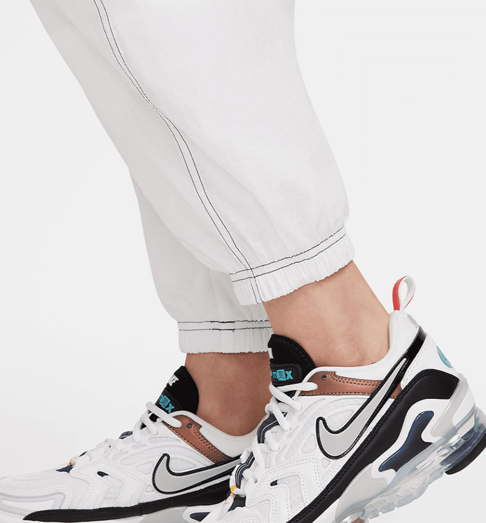 Nike Sportswear Swoosh Repel women's trousers