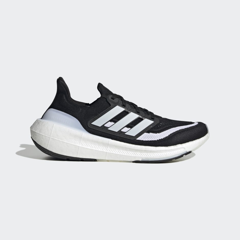 Adidas ULTRABOOST LIGHT